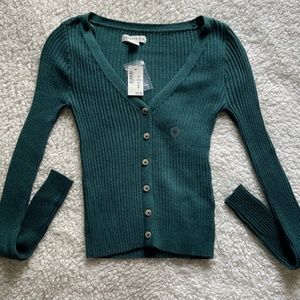 green ribbed long sleeve from Aeropostale